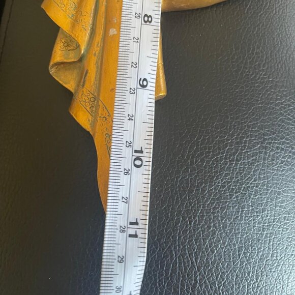 Design Toscano Gold-Tone Lady of the Lake Figurine - Art Deco Resin Sculpture - Picture 10 of 11